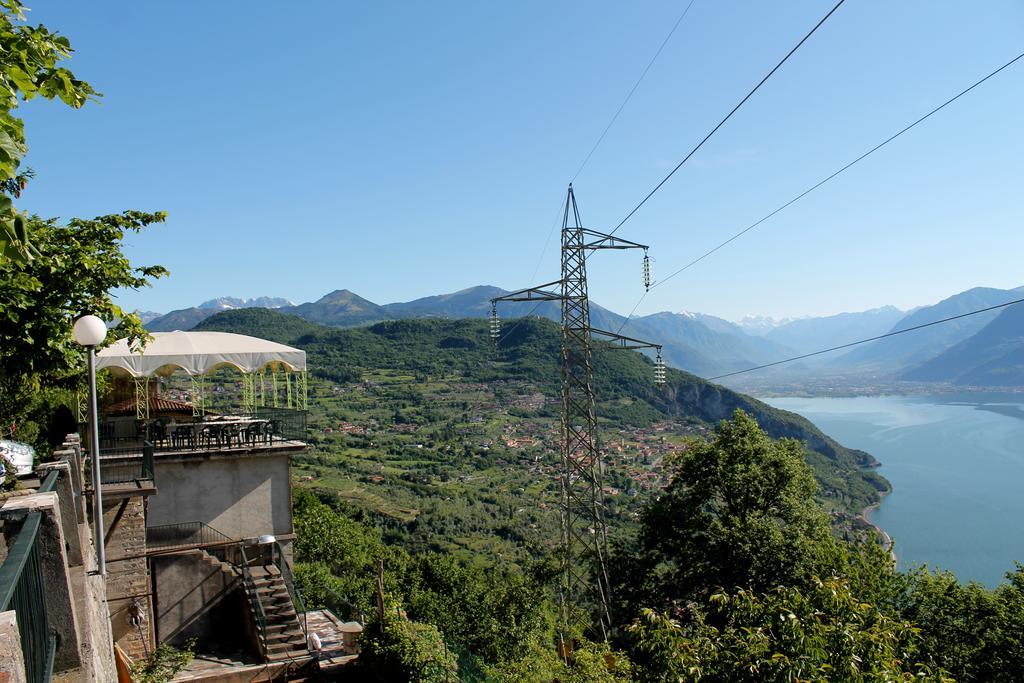 Hotel Poggio D'Oro Riva di Solto Exterior foto